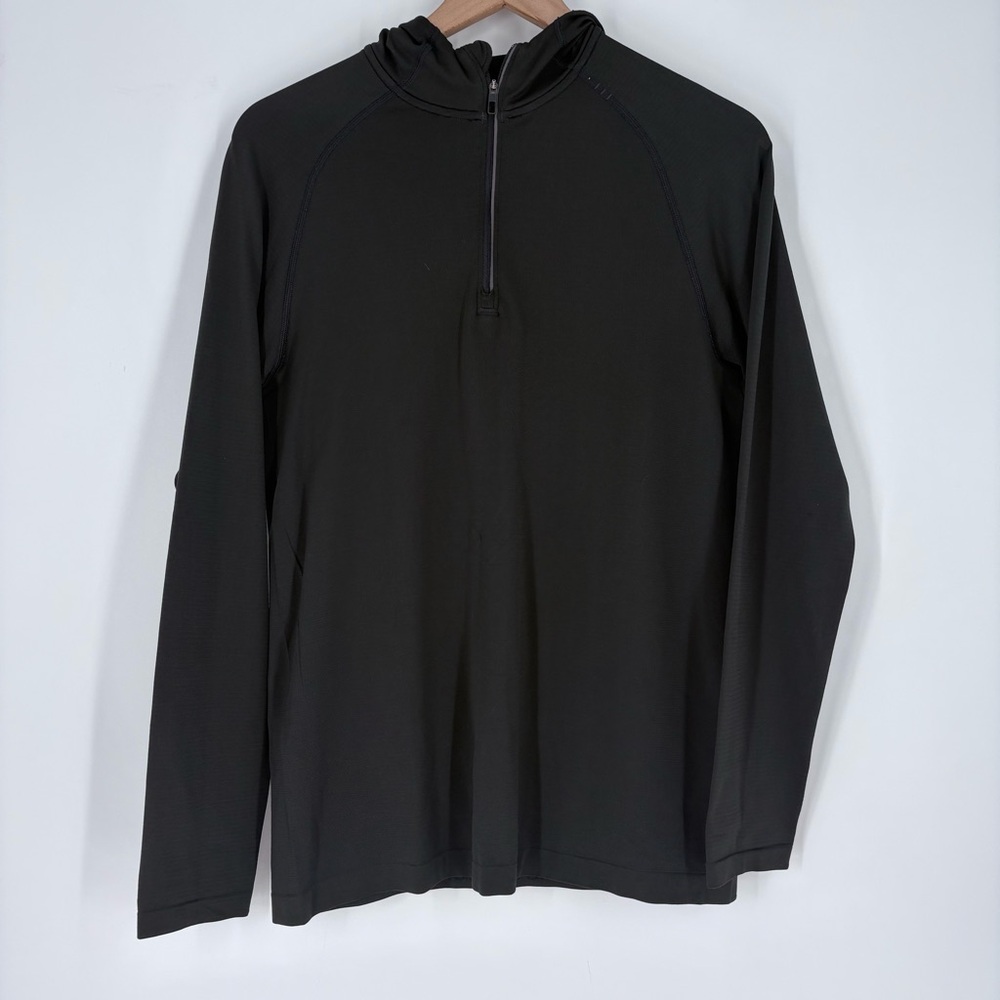 Lululemon Men’s Black Metal Vent Tech Hoodie